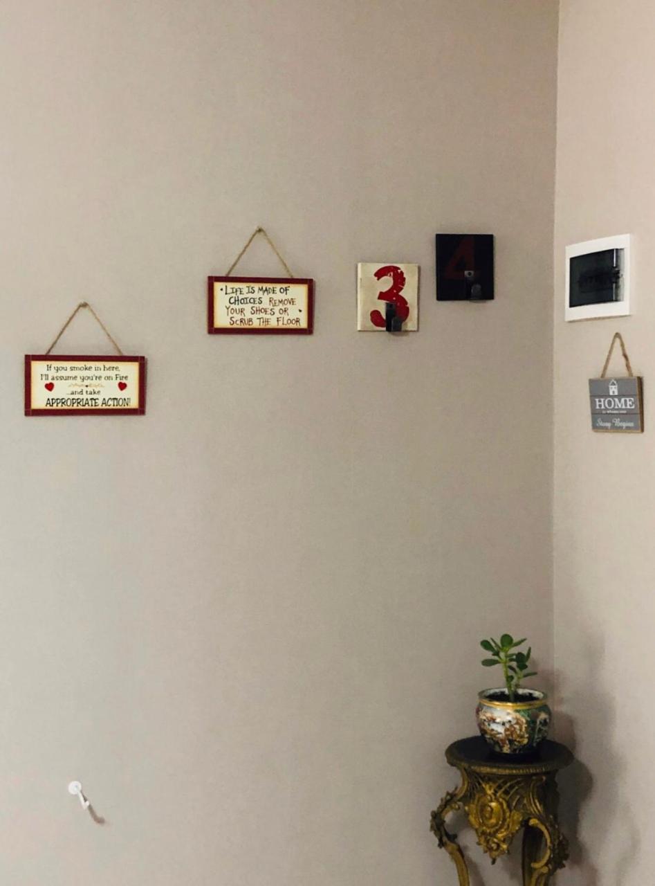 Chika Apartment Kutaisi Bagian luar foto